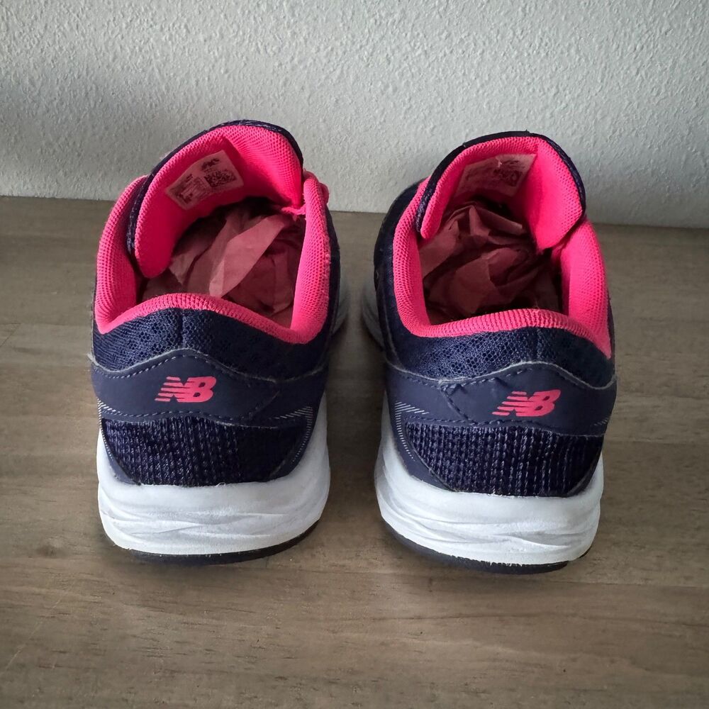 New Balance 490v4 Women's Running Shoes Sneakers Navy Blue & Pink Size 9 W490CN4 - Picture 4 of 11